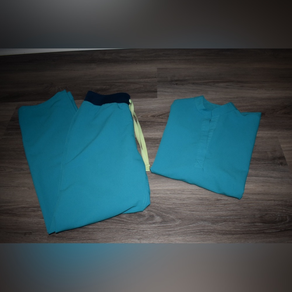 Figs Scrub Set Teal